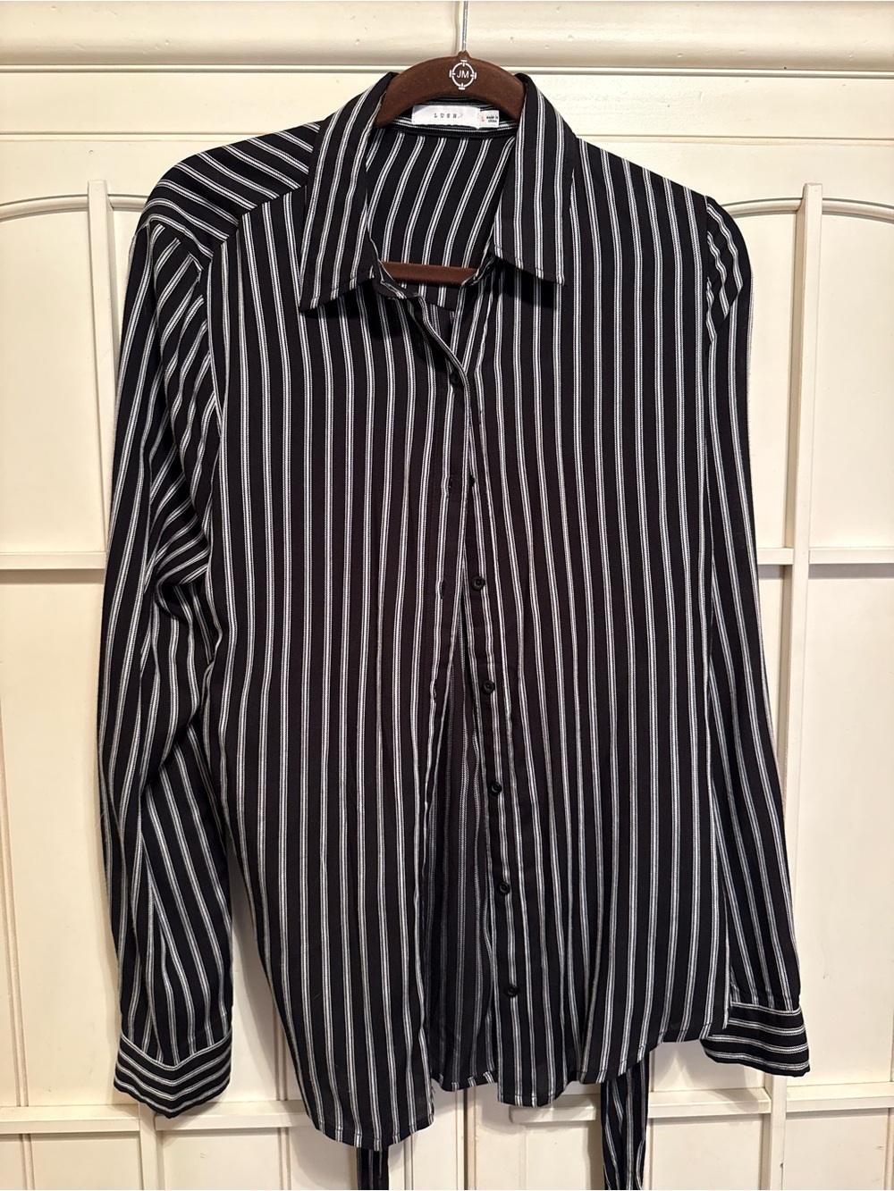 LUSH Women’s Black Vertical Stripe Button-Up Shirt